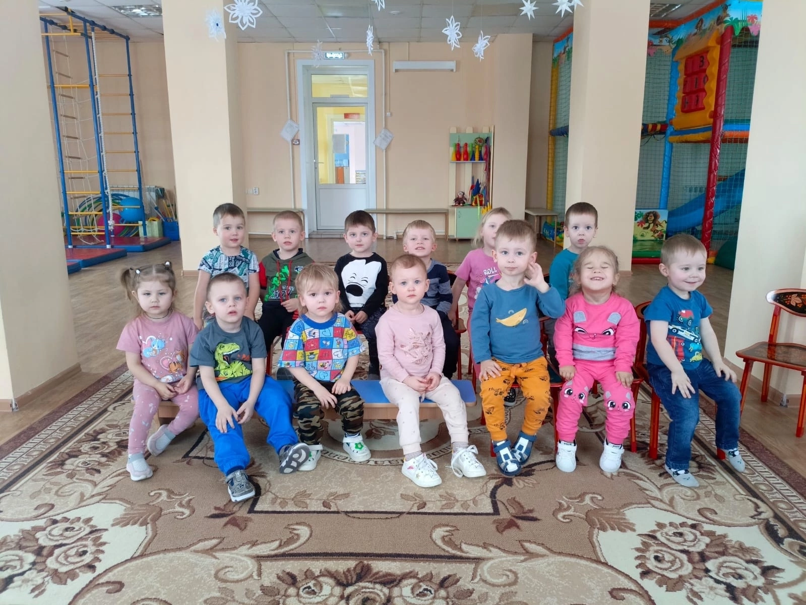 Просмотр развивающего  мультфильма.